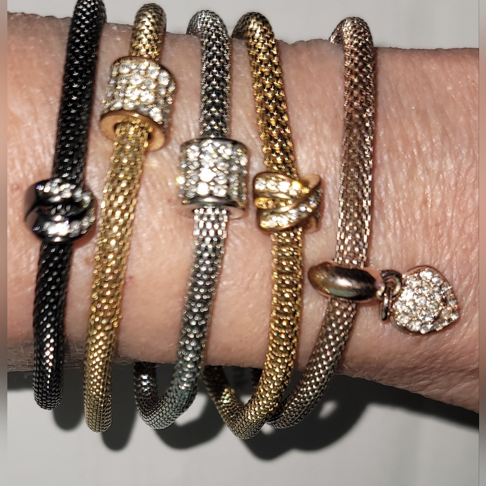 Set of Five Stretch Metallic Gold, Bronze(Pink), Silver and Black Bracel…